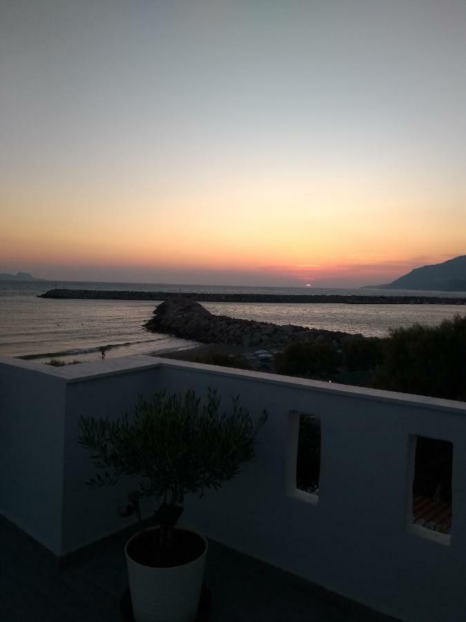 Golden Sun Apartment Kokkinos Pirgos Luaran gambar